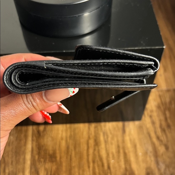 Gucci Vintage G Continental Black Leather Wallet - Picture 8 of 9